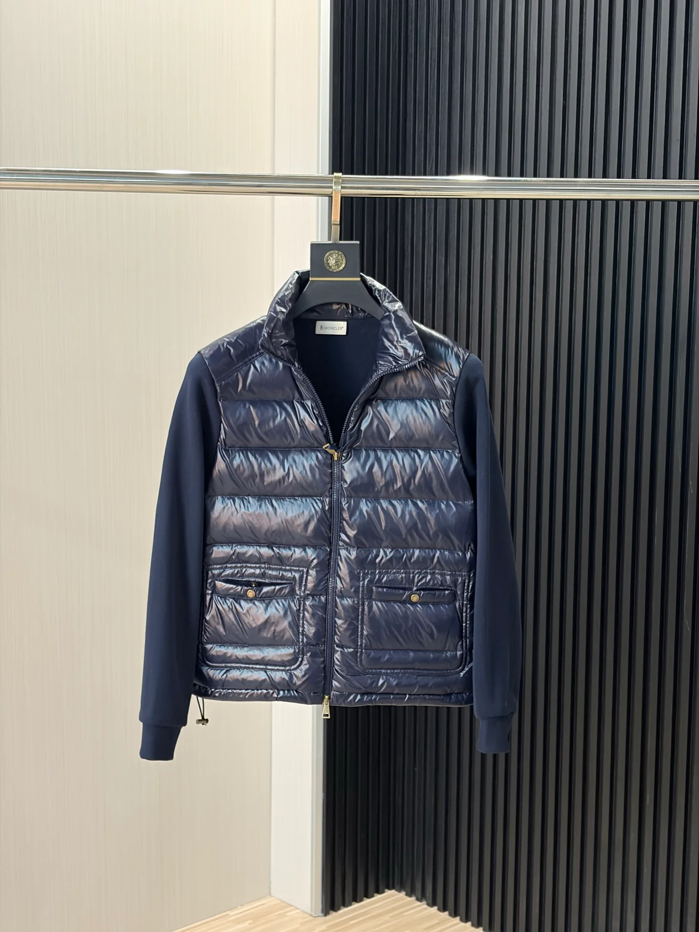 Men's Jackets And Down Jackets MONCLER 18231124