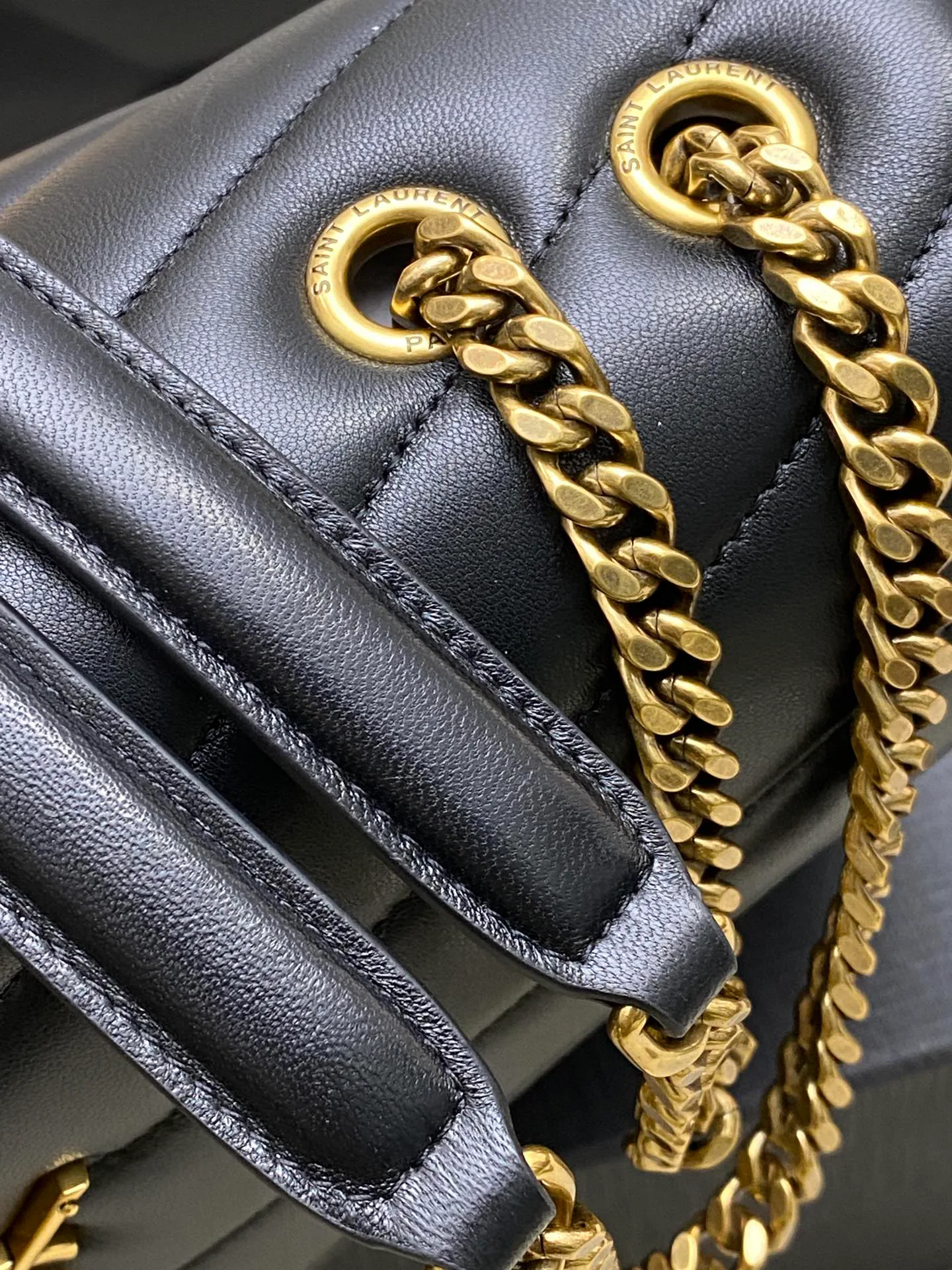 Women's Classic Handbags SAINT LAURENT 17850938