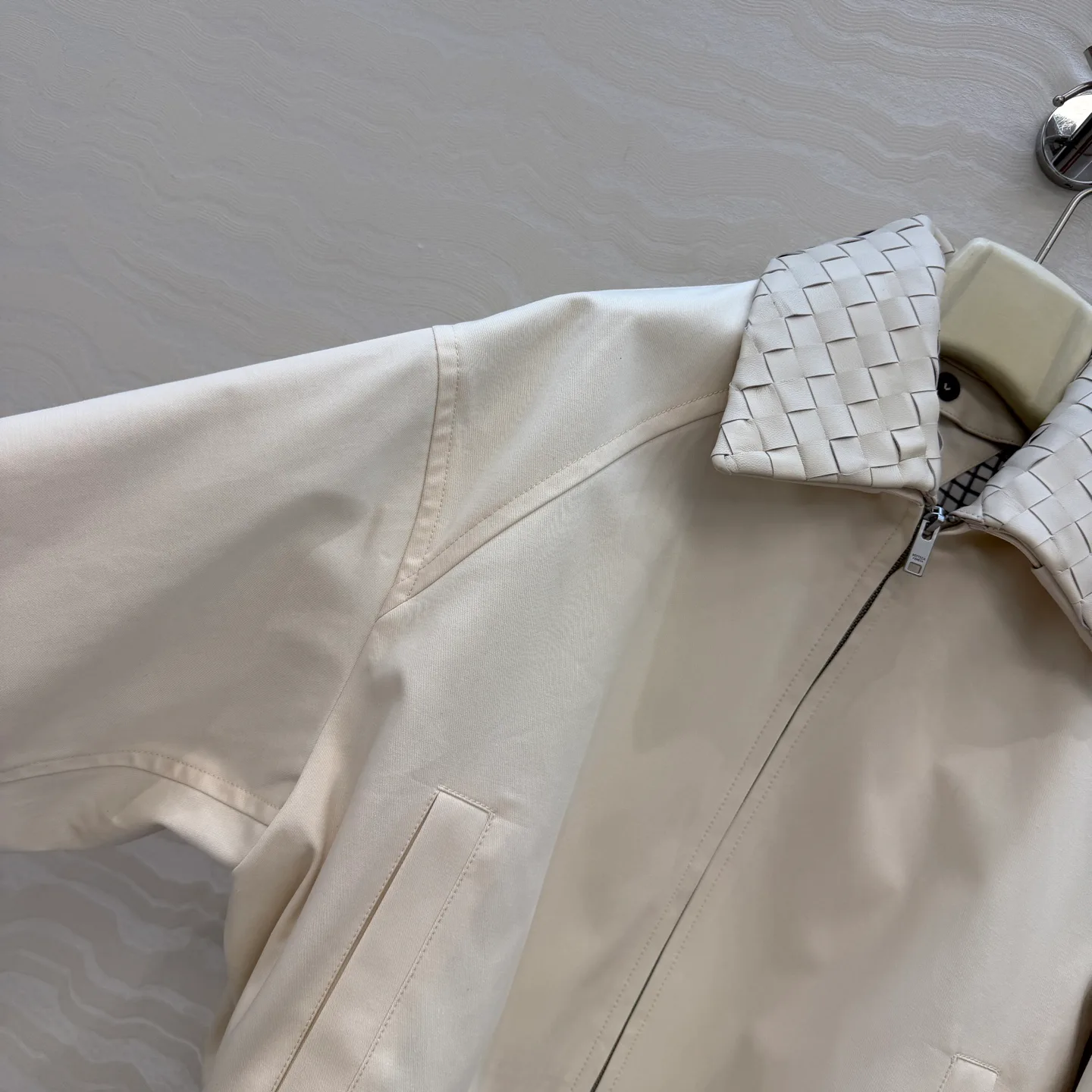 Women's Jackets And Down Jackets BOTTEGA VENETA 18501592