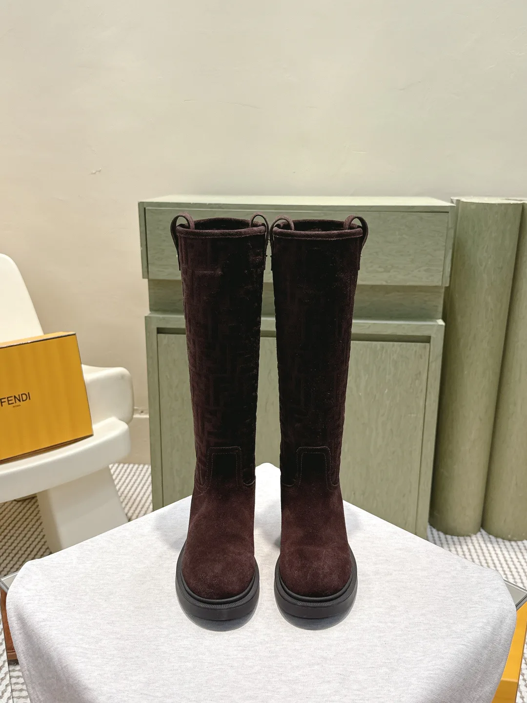 Women's Boots FENDI 18153042