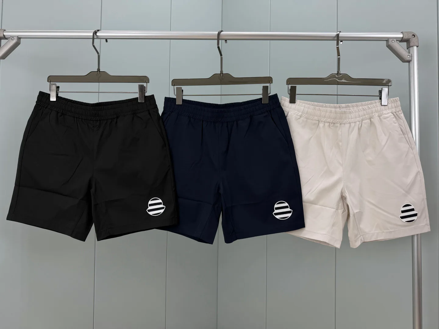 Men's Shorts MONCLER 17495249