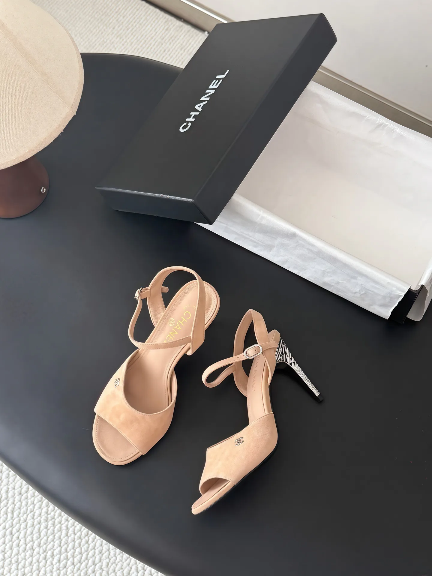 Women's Open-Toe Sandals CHANEL 17699565
