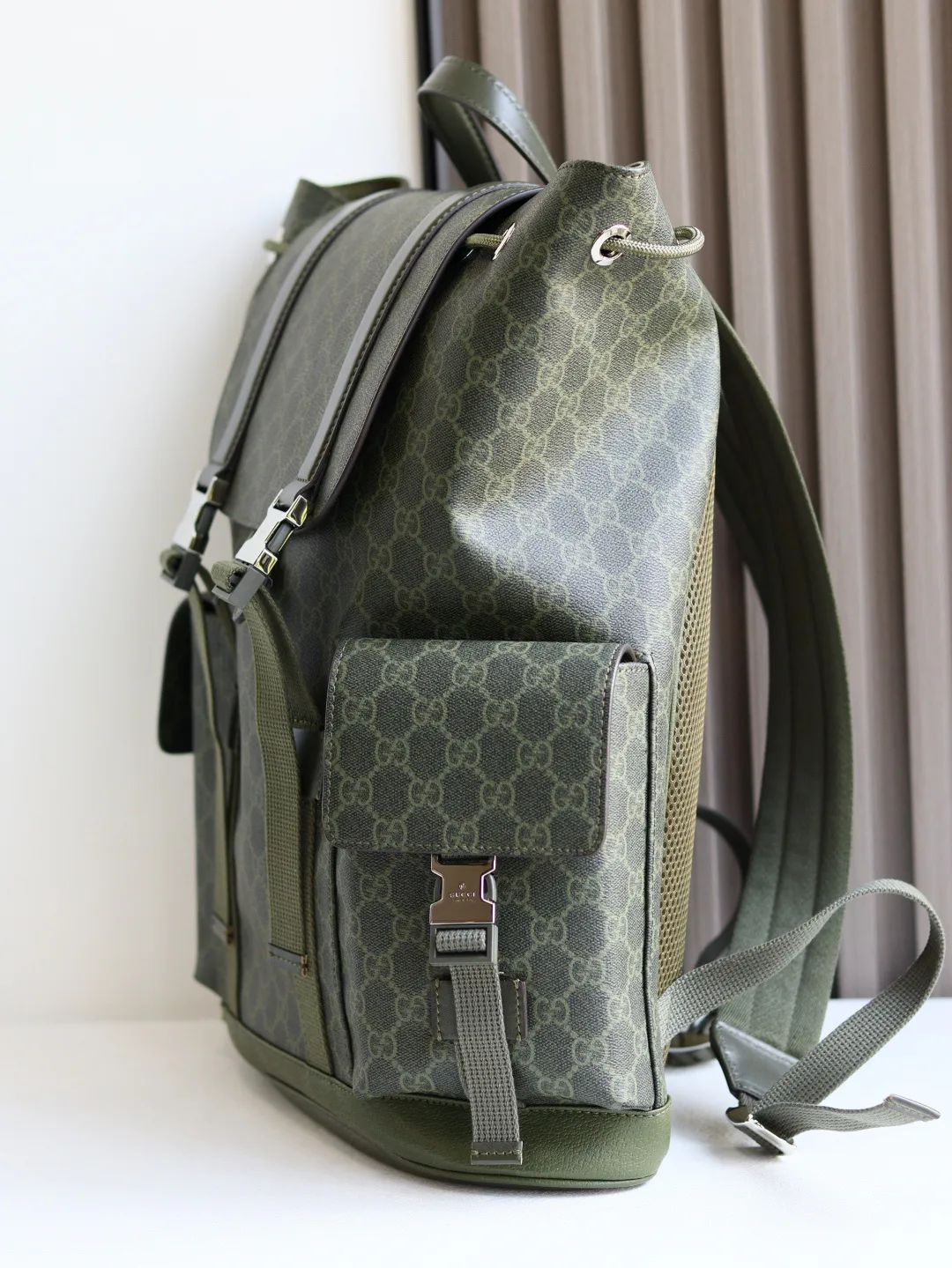 Women's Backpacks GUCCI 17529183