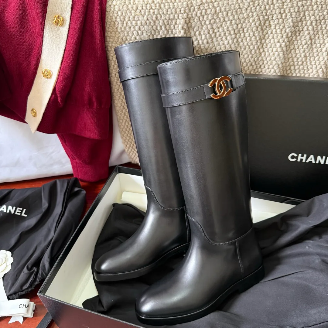 Women's Boots CHANEL 18152258