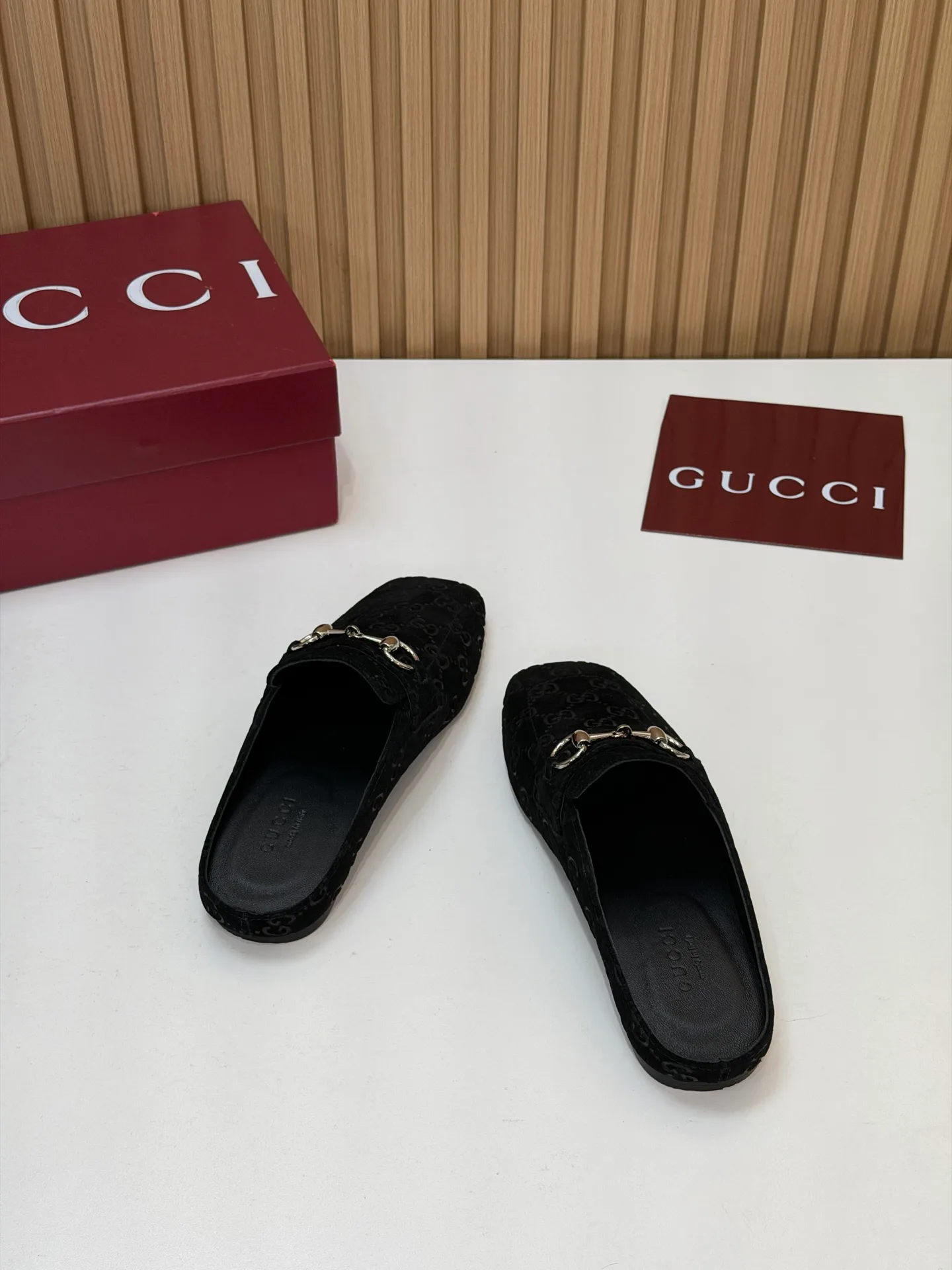 Women's Mules And Clogs GUCCI 18083800