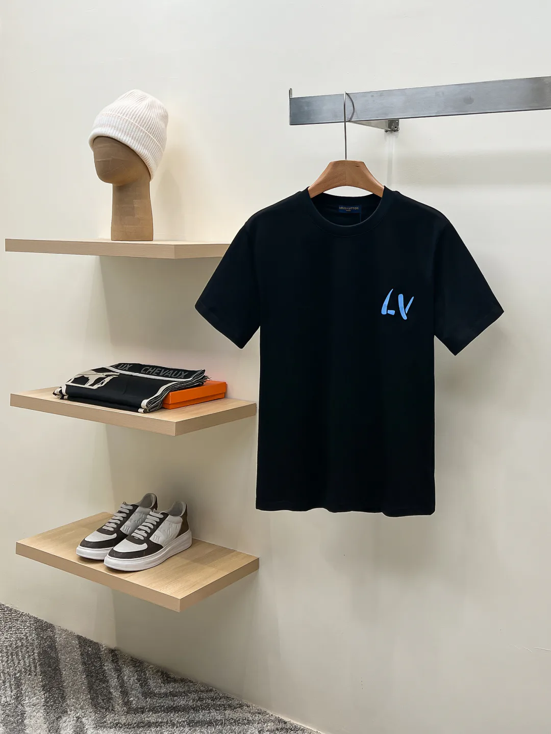 Men's T-Shirts LOUIS VUITTON 18499296