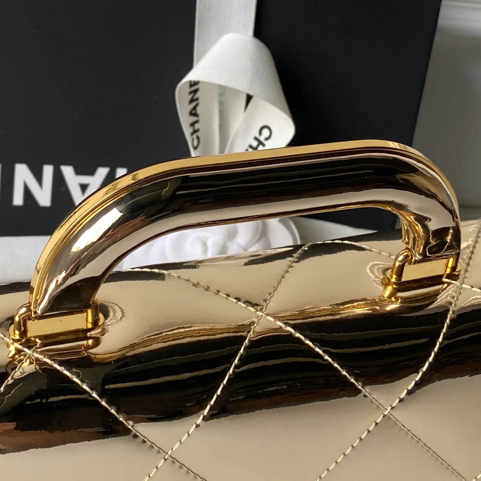 Women's Classic Handbags CHANEL 18207727