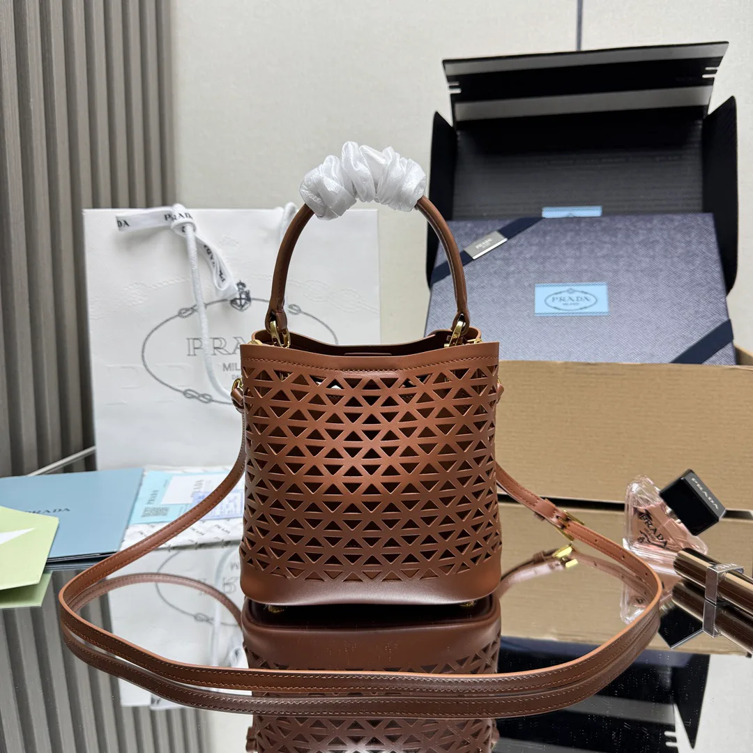Women's Classic Handbags PRADA 18323062