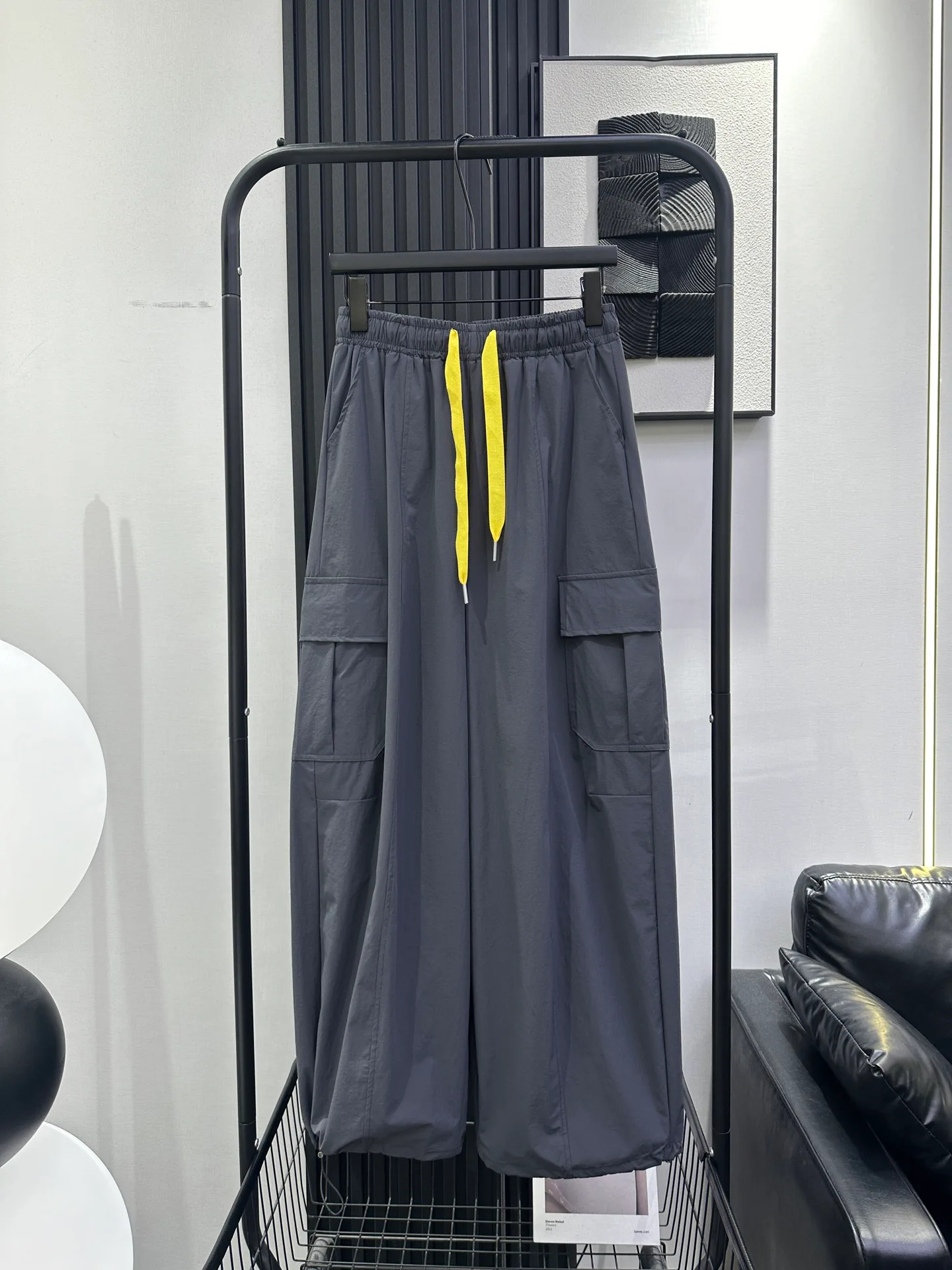Men's Trousers BALENCIAGA 16986801