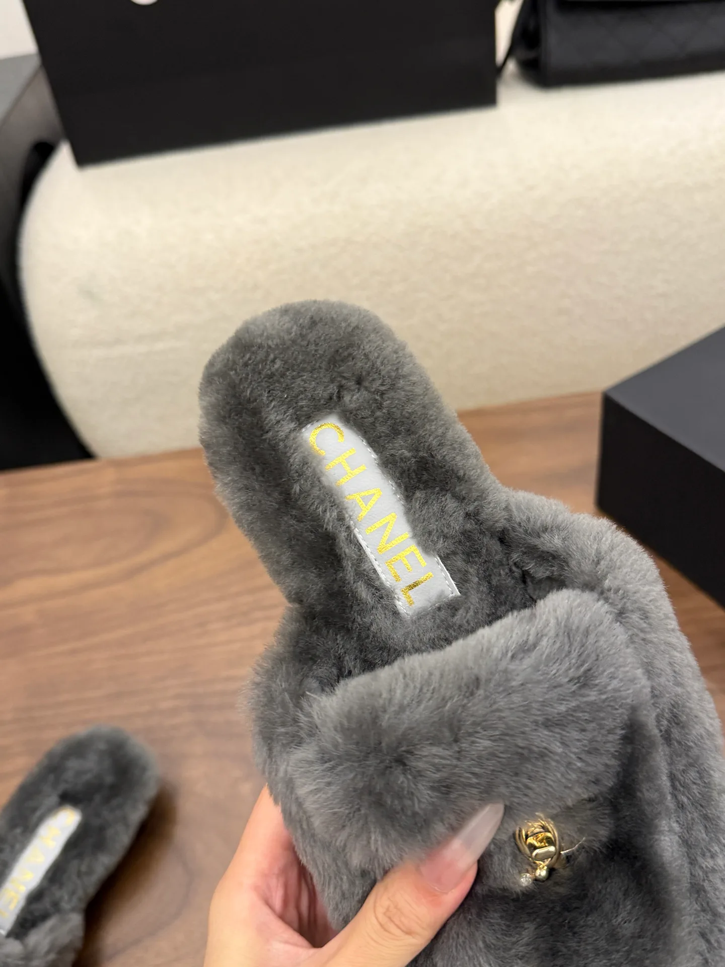 Women's Slippers CHANEL 18223680