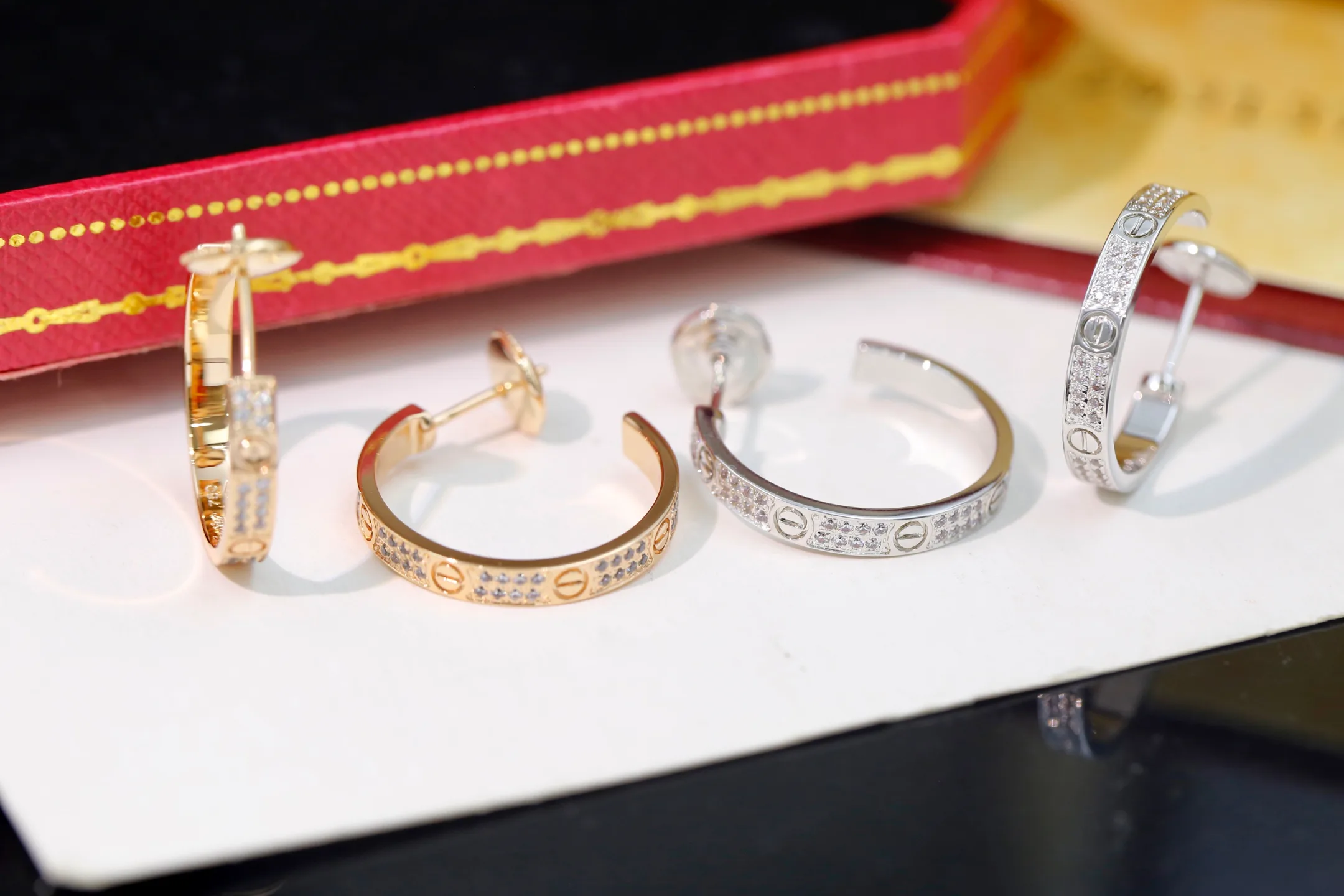 Jewelry CARTIER 17235573