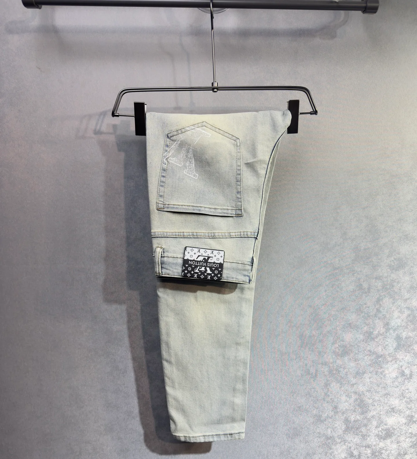 Men's Jeans LOUIS VUITTON 18098383