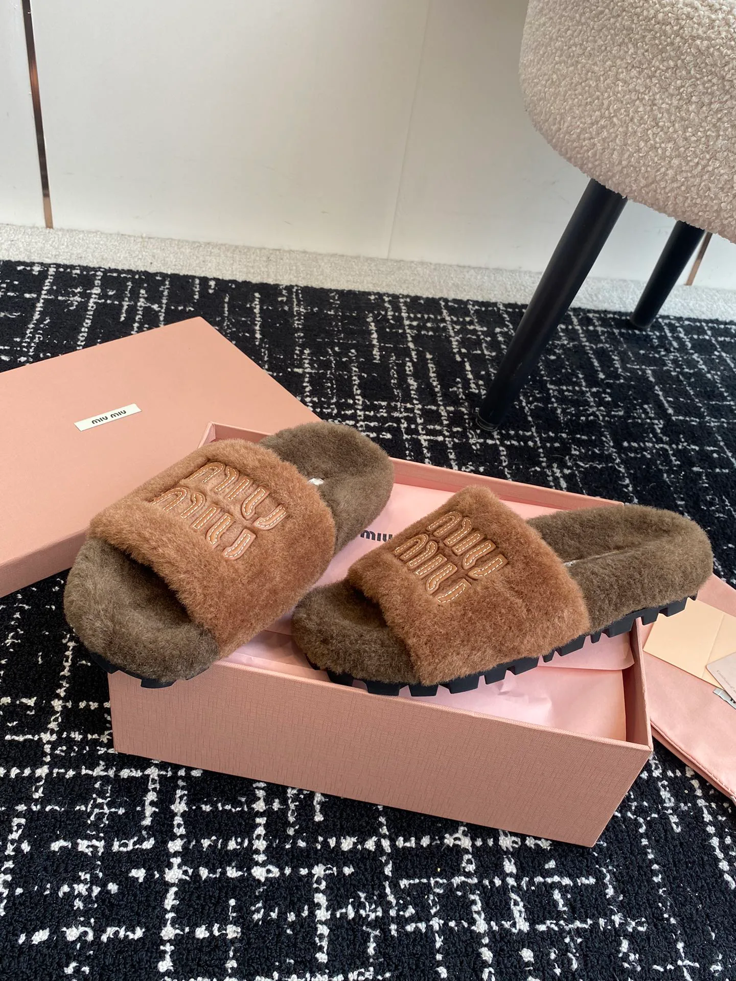 Women's Slippers MIU MIU 18241535