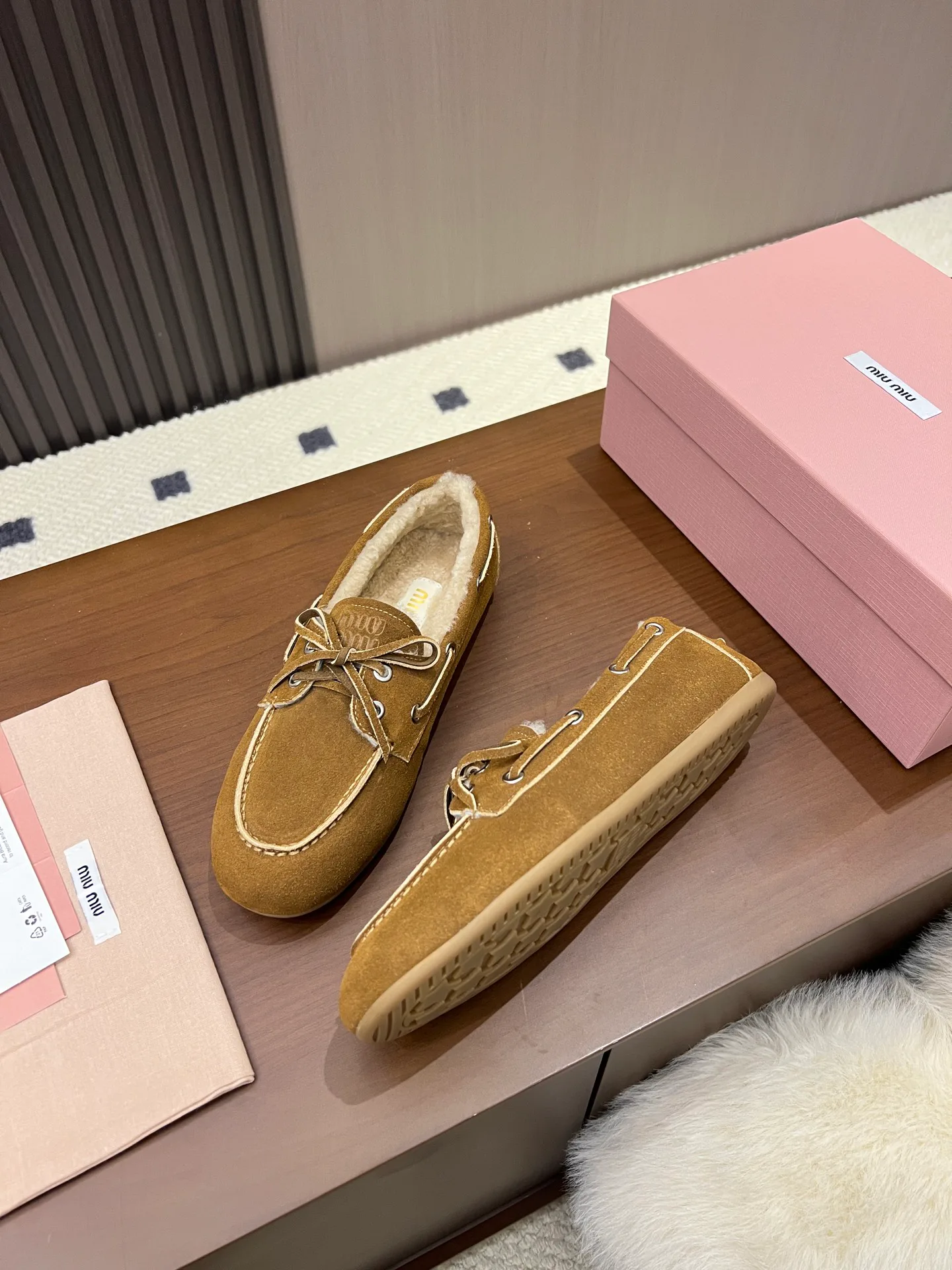 Women's Loafers And Moccasins MIU MIU 17968354