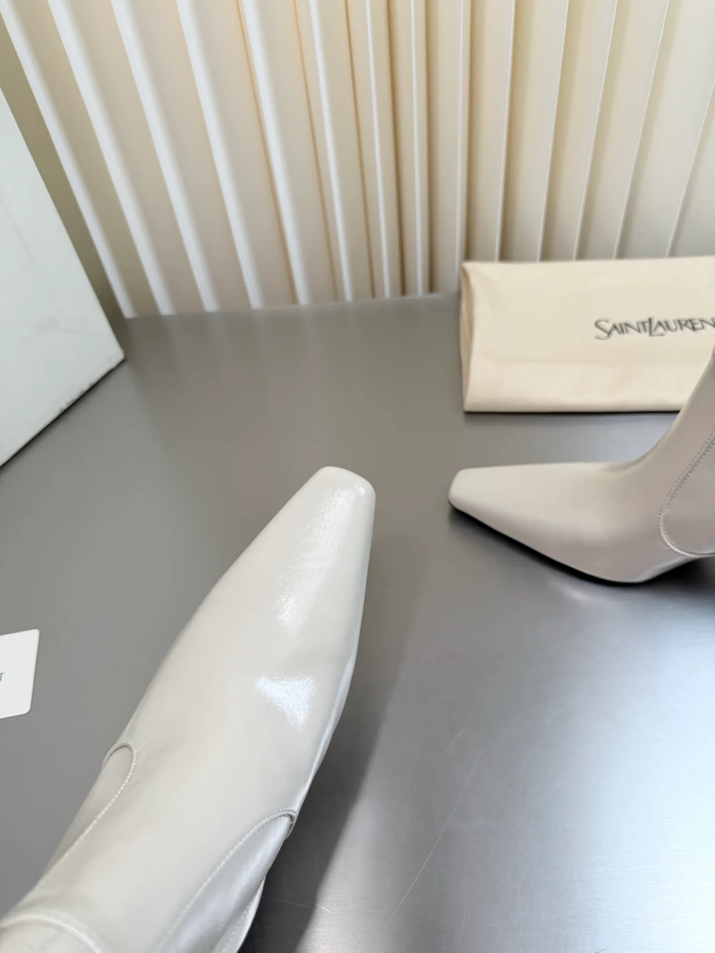 Women's Boots SAINT LAURENT 18083328