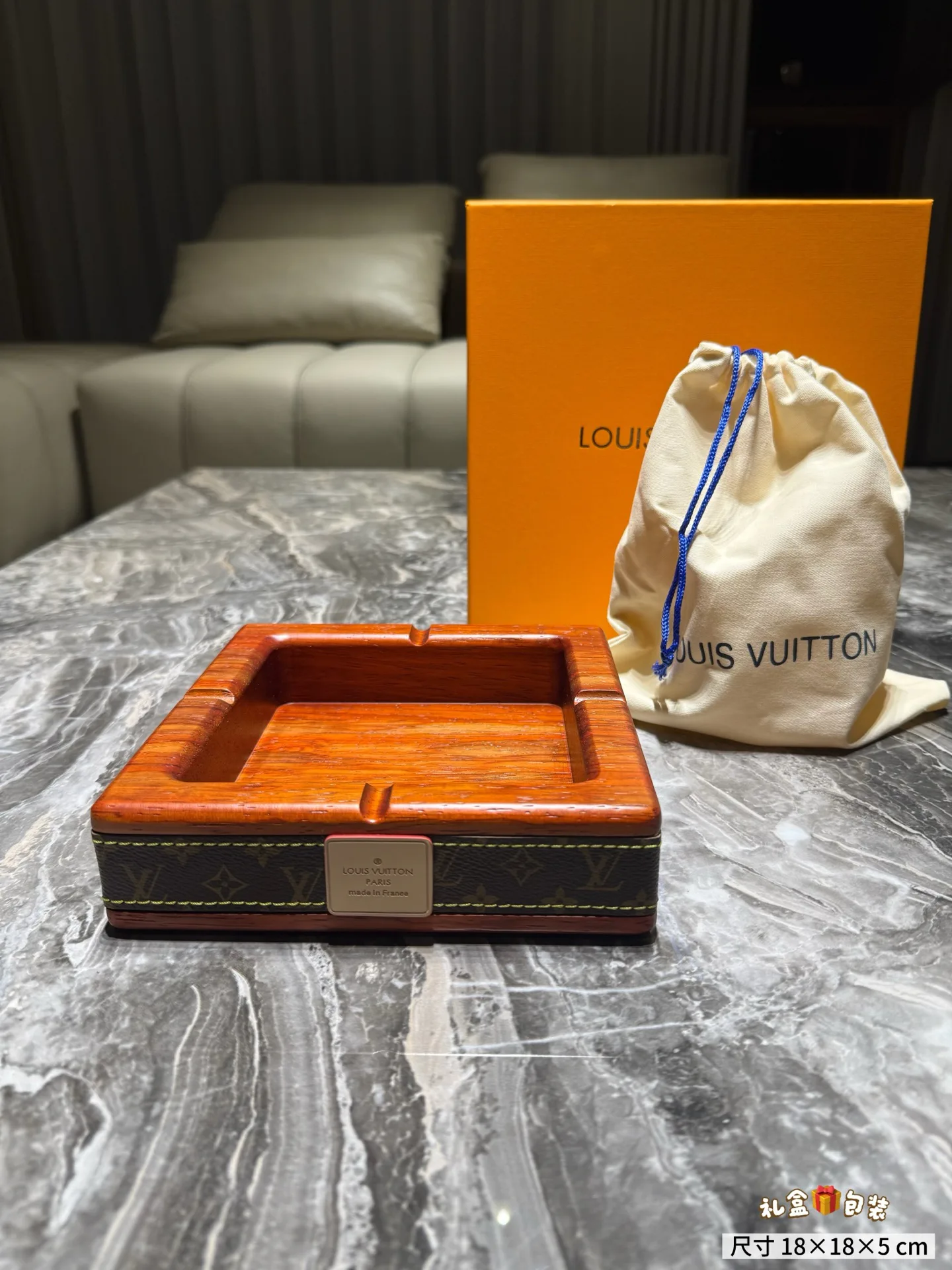 Tableware LOUIS VUITTON 18013637