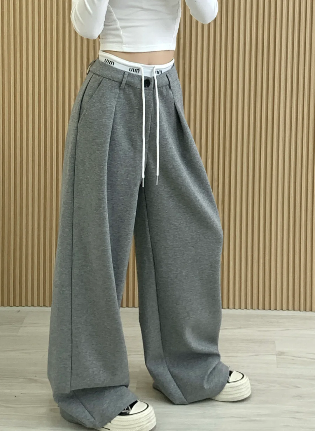 Women's Trousers MIU MIU 18199264