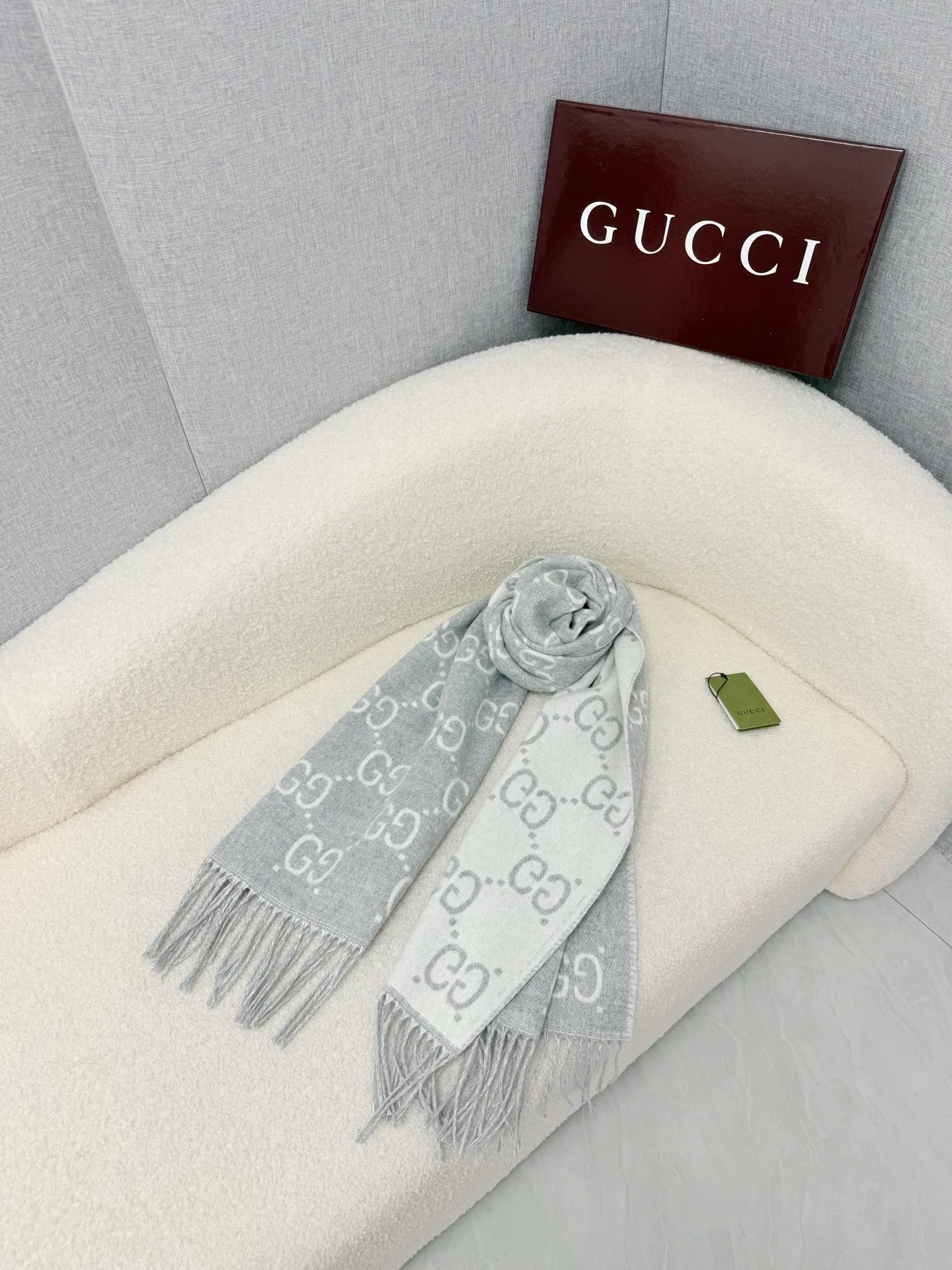 Scarves GUCCI 18275015