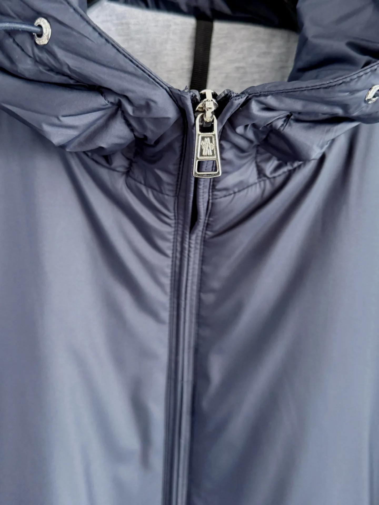Men's Jackets And Down Jackets MONCLER 17993175