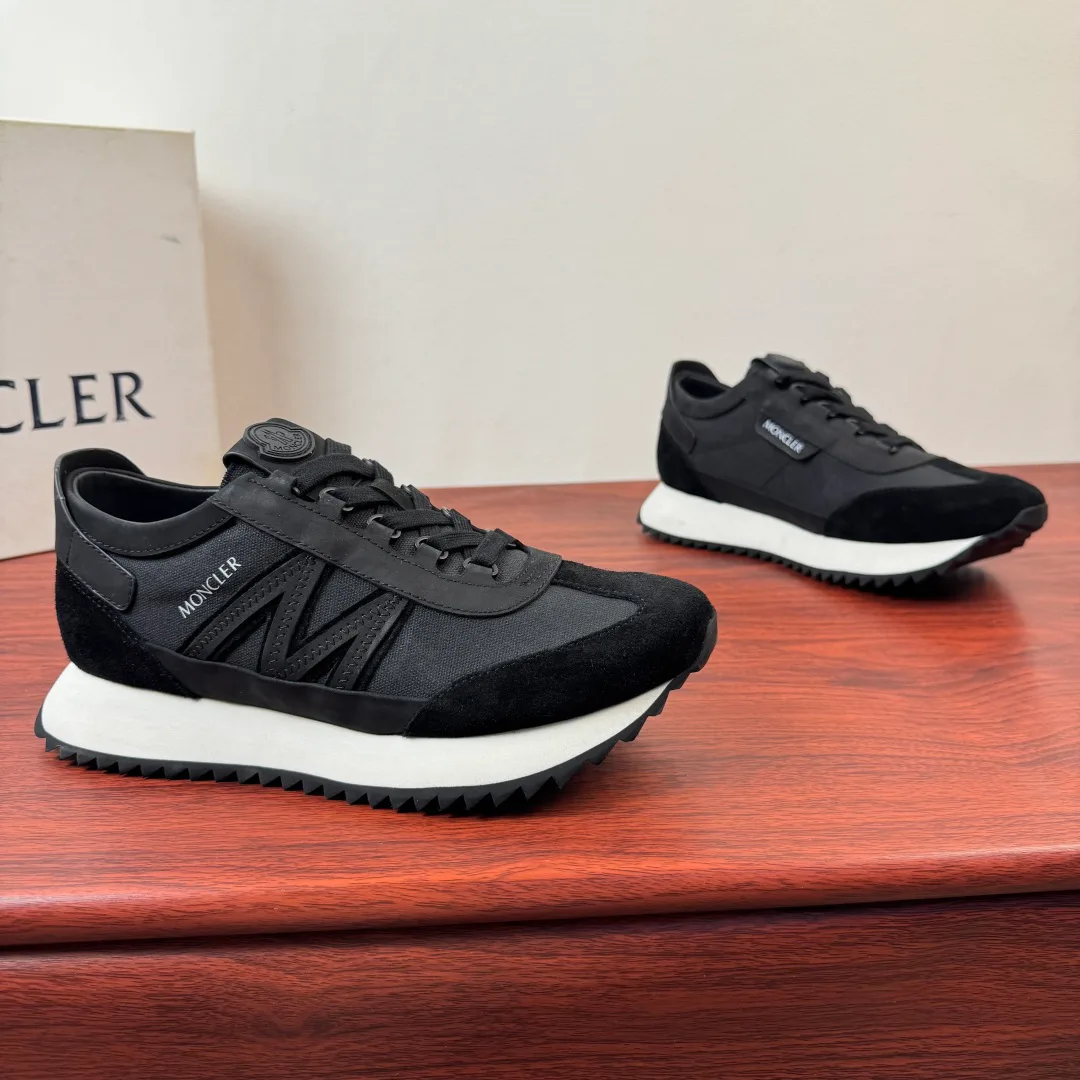 Men's Sneakers MONCLER 18100571