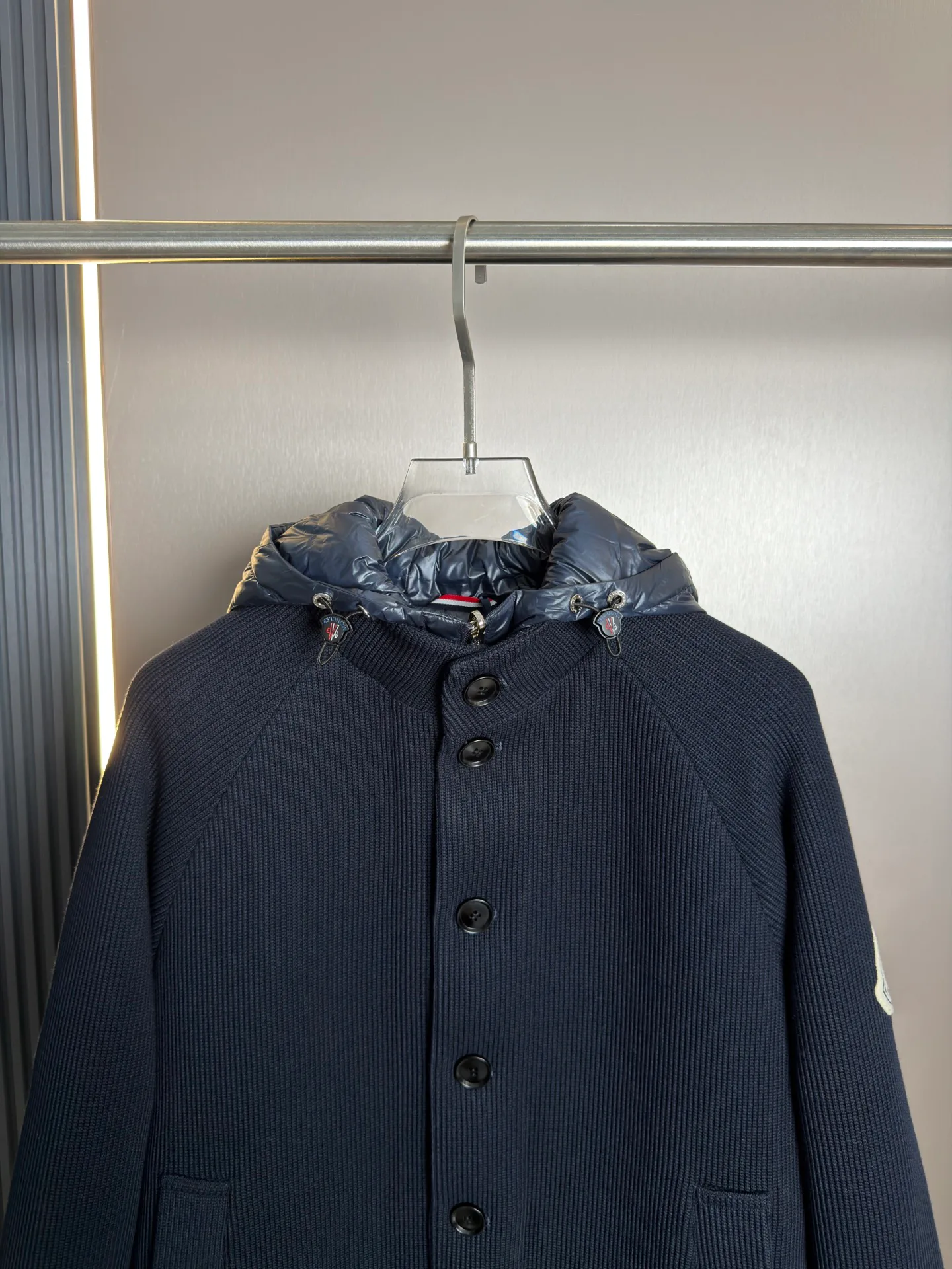 Men's Jackets And Down Jackets MONCLER 18216851