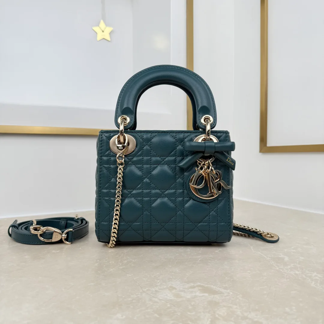 Women's Classic Handbags CHRISTIAN DIOR 18393074