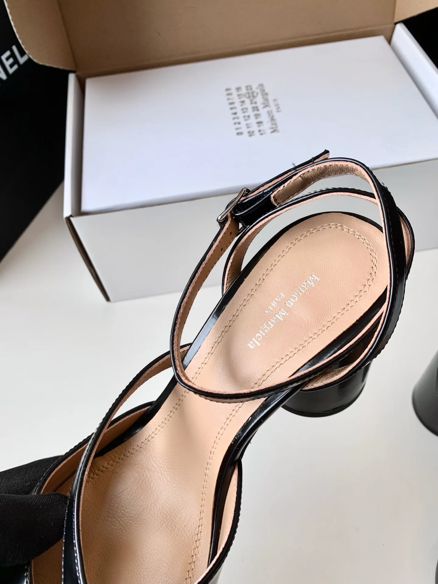 Women's Open-Toe Sandals MAISON MARGIELA 17628621