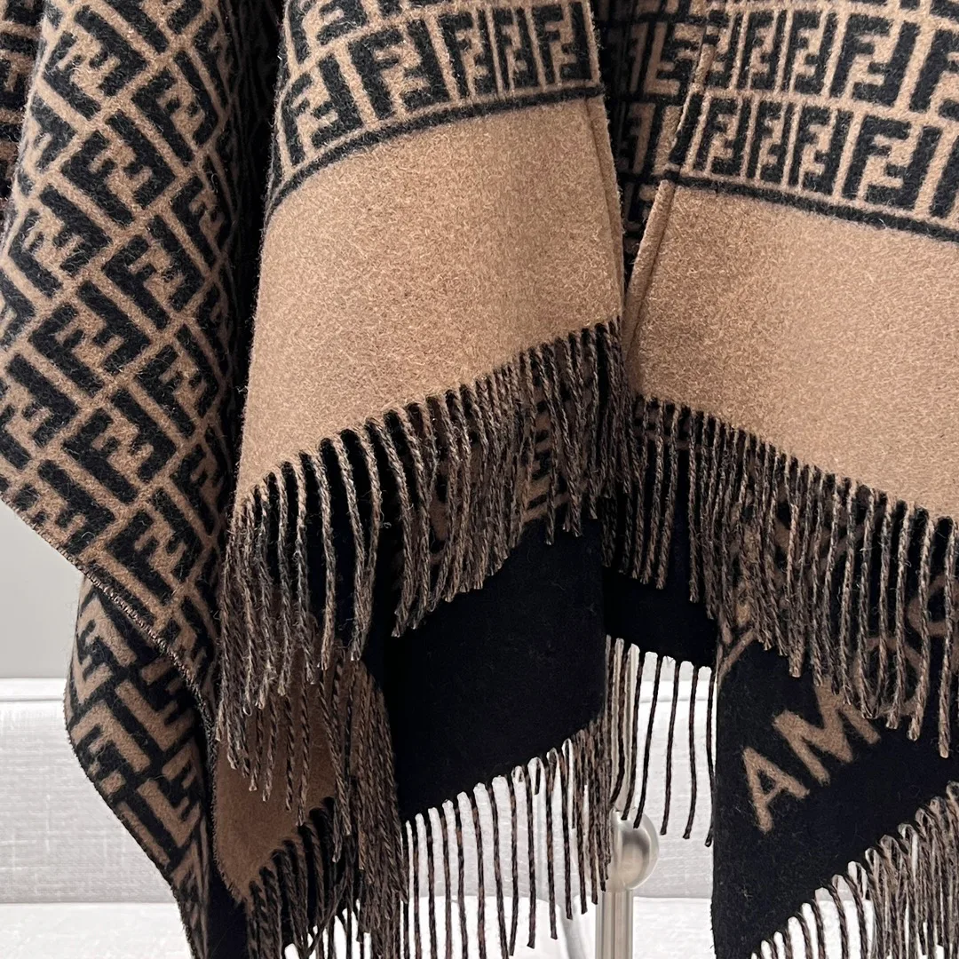 Scarves FENDI 17992111