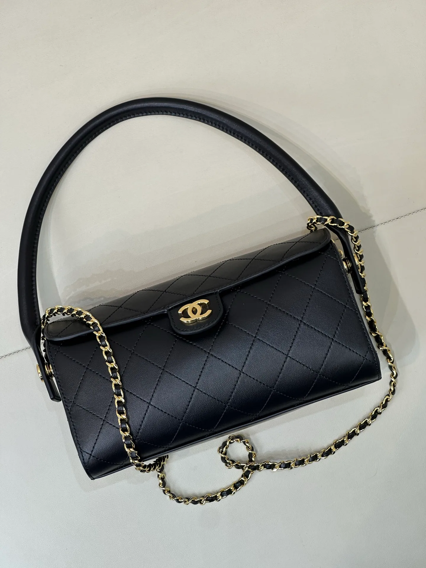 Women's Classic Handbags CHANEL 17376204
