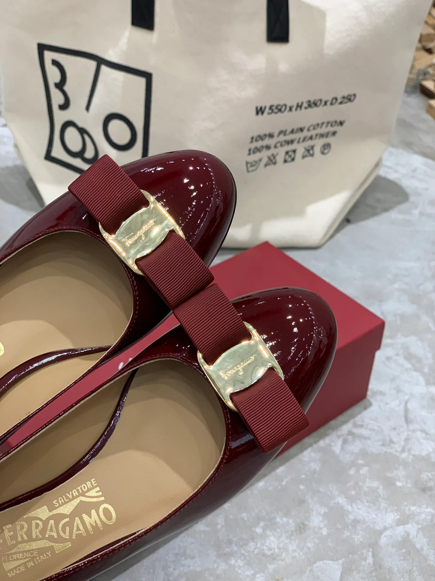 Women's Ballet Flats SALVATORE FERRAGAMO 18340660