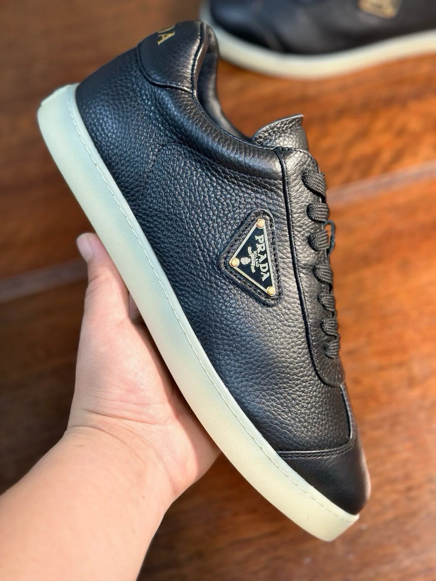 Men's Sneakers PRADA 16915489