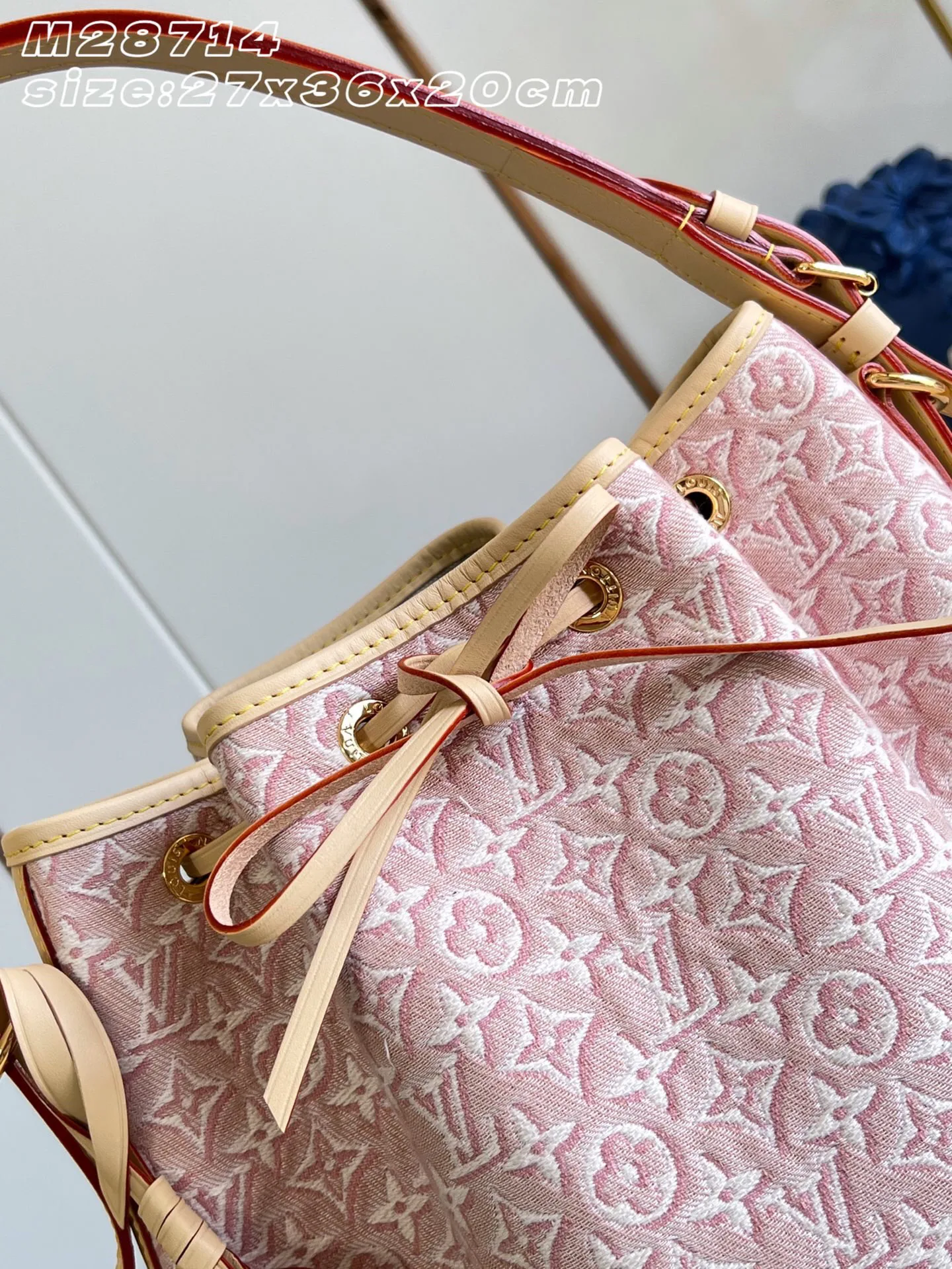 Women's Classic Handbags LOUIS VUITTON 17454391