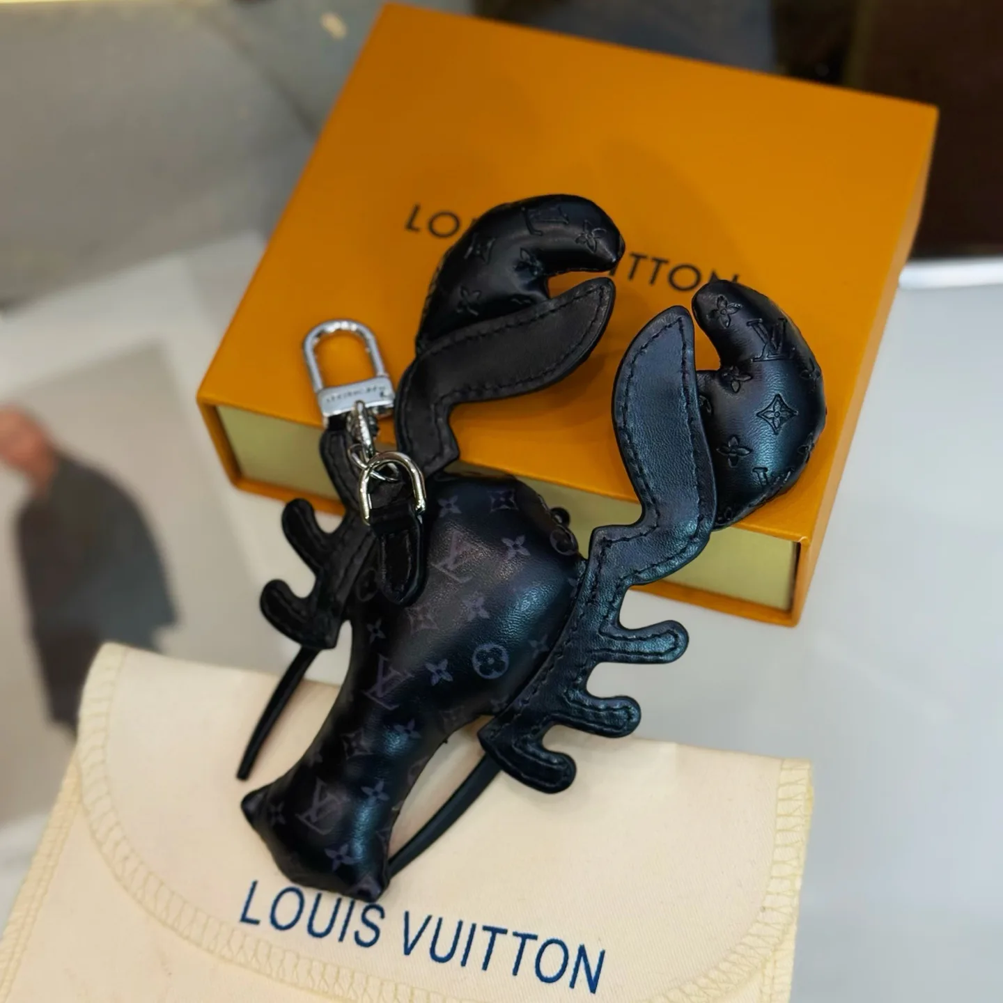 Key Cases LOUIS VUITTON 17451696