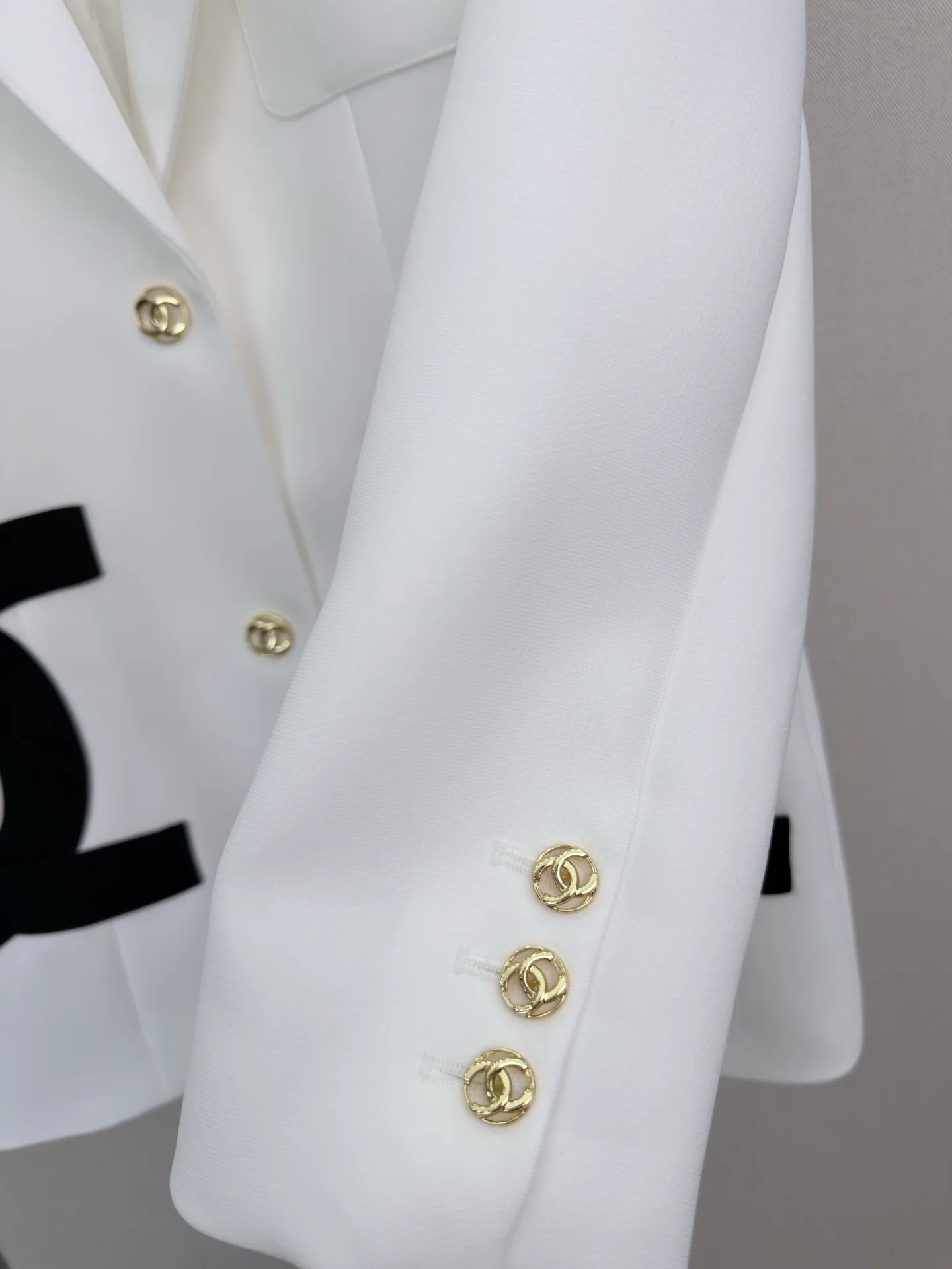 Women's Blazers CHANEL 18094340