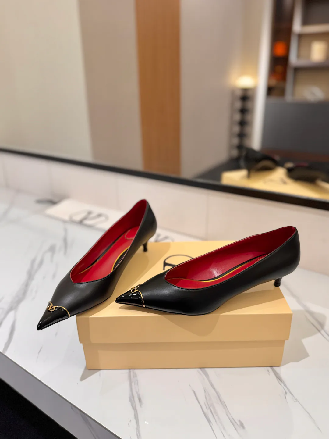 Women's Heels VALENTINO 18134917