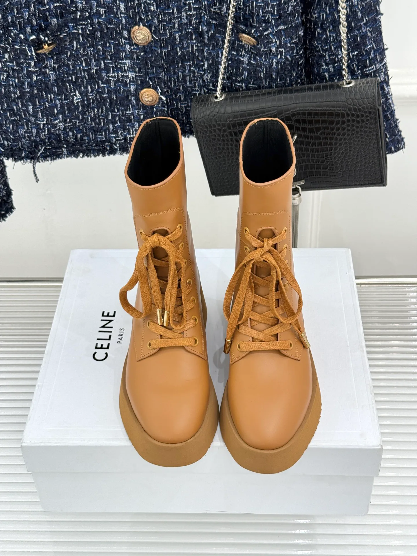 Women's Ankle Boots CELINE 18198305