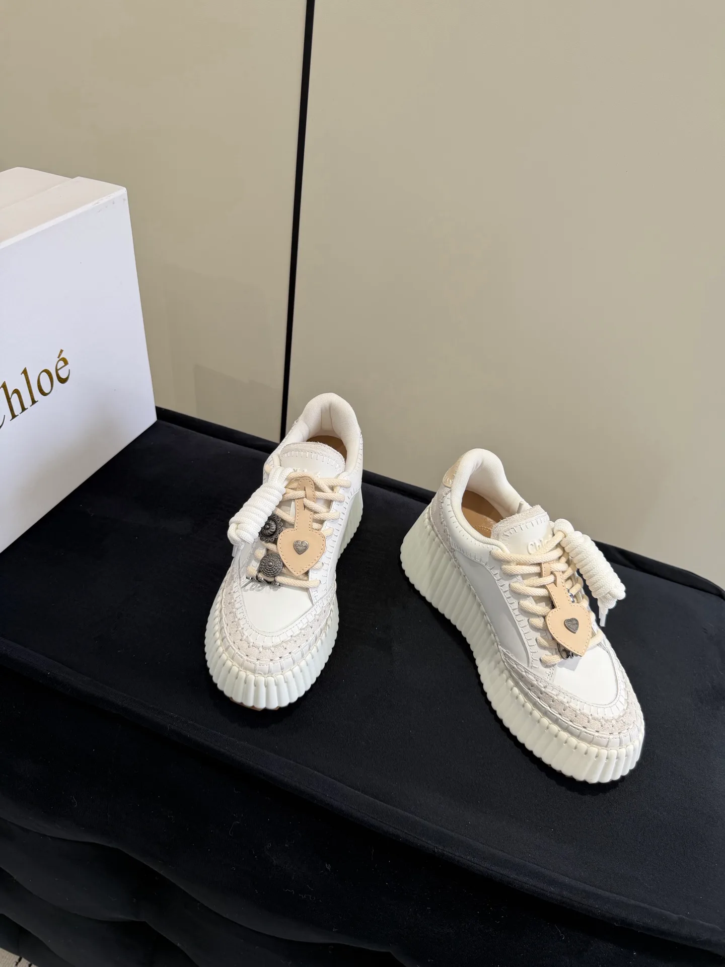 Women's Sneakers CHLOE 18420831