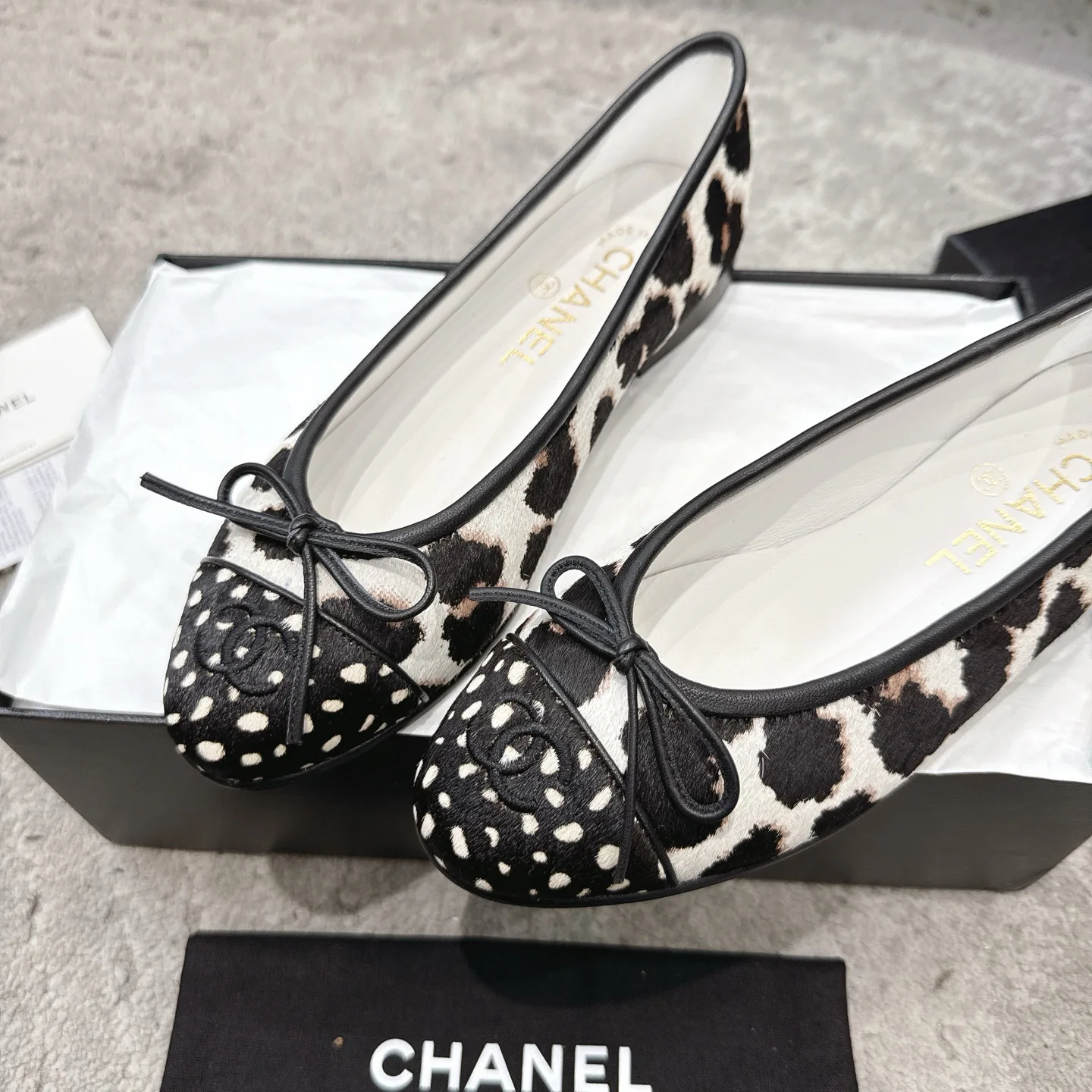 Women's Ballet Flats CHANEL 17572340