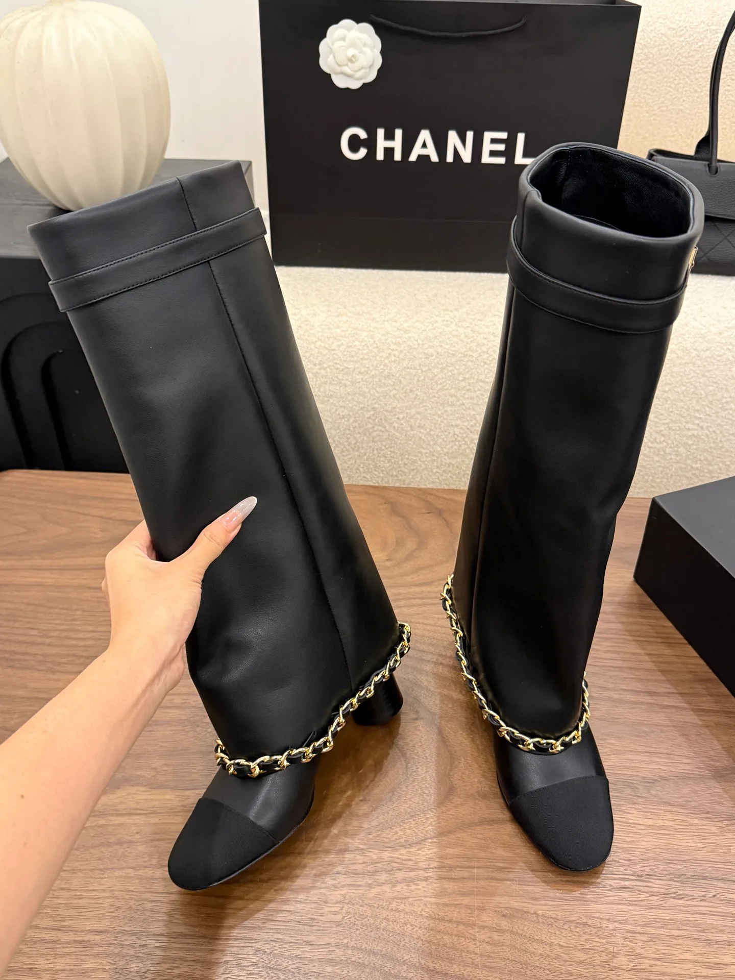 Women's Boots CHANEL 18223556