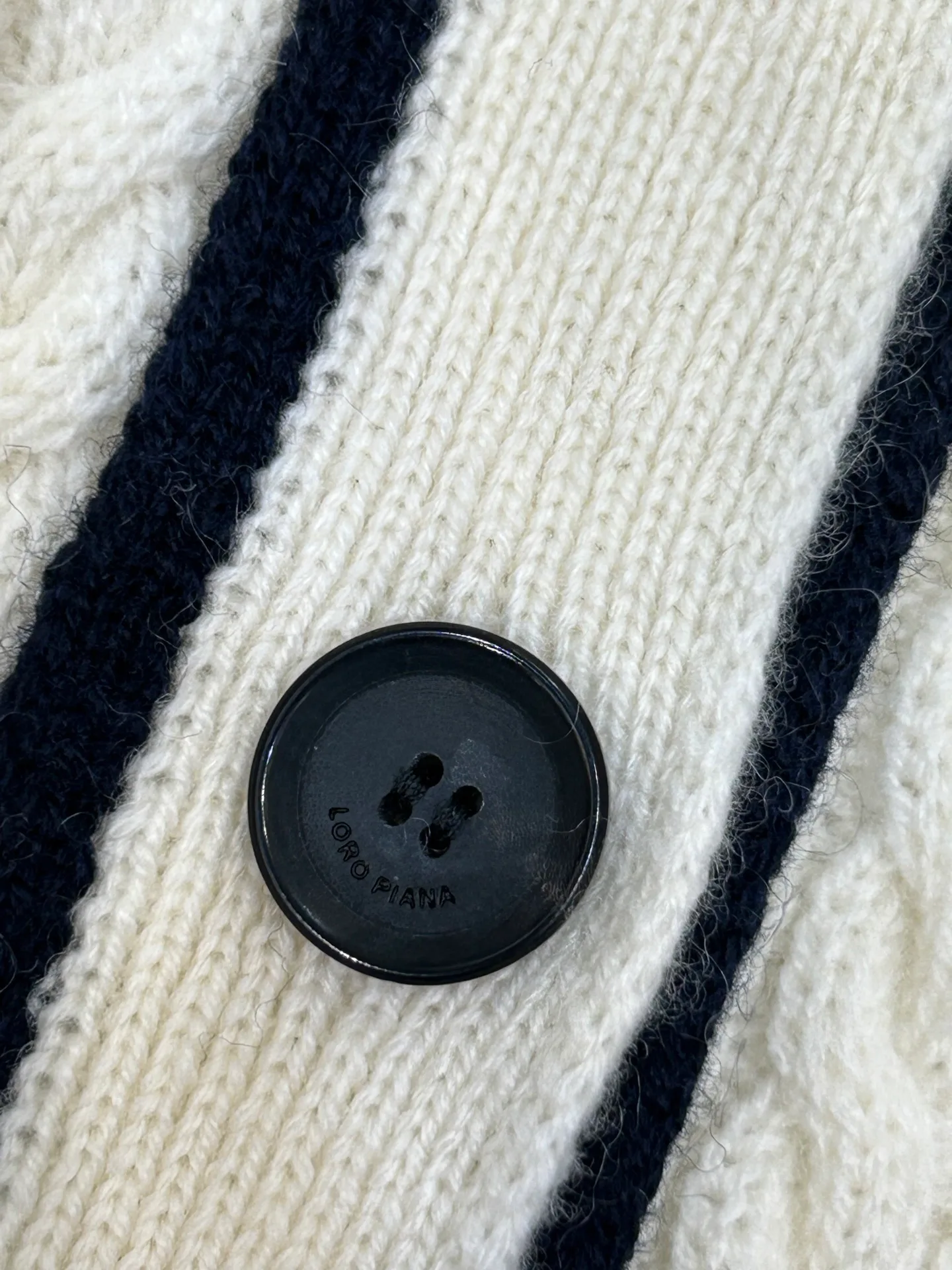 Women's Jumpers And Sweaters LORO PIANA 17959307