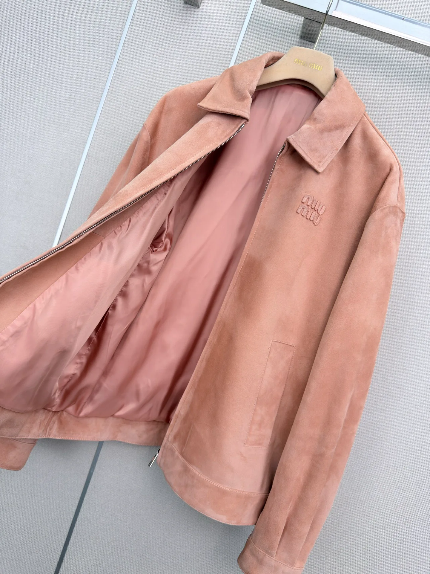 Women's Leather Jackets And Sheepskin Coats MIU MIU 18403477