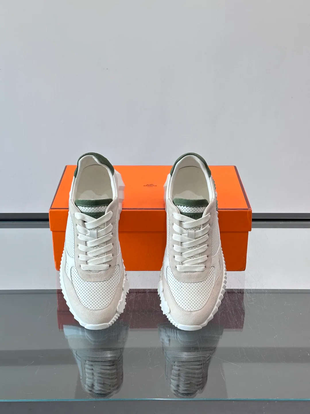 Women's Sneakers HERMES 17439907