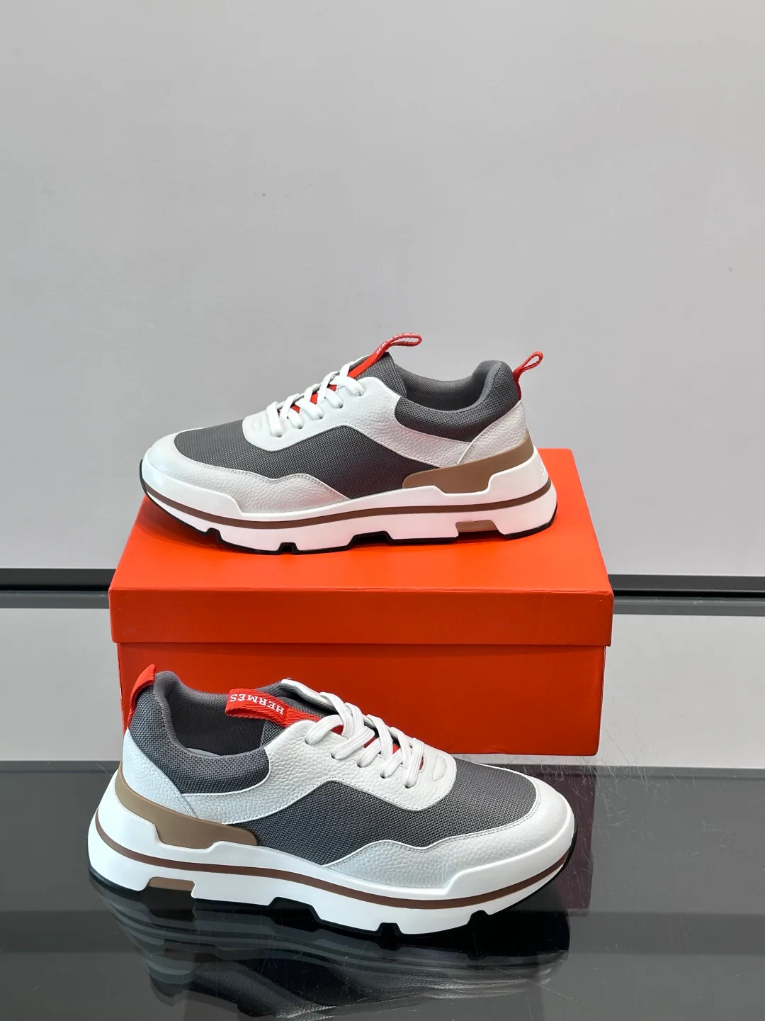 Men's Sneakers HERMES 17689304