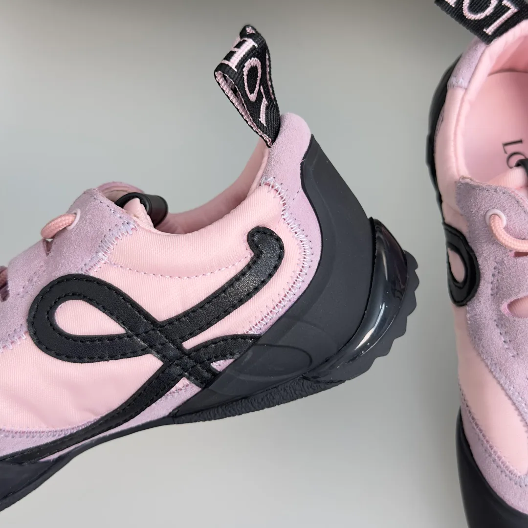 Women's Sneakers LOEWE 17803089