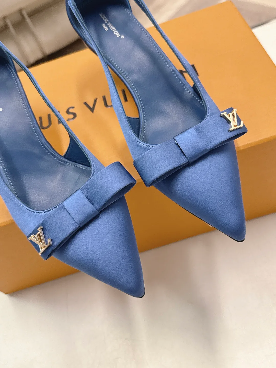 Women's Heels LOUIS VUITTON 17578118