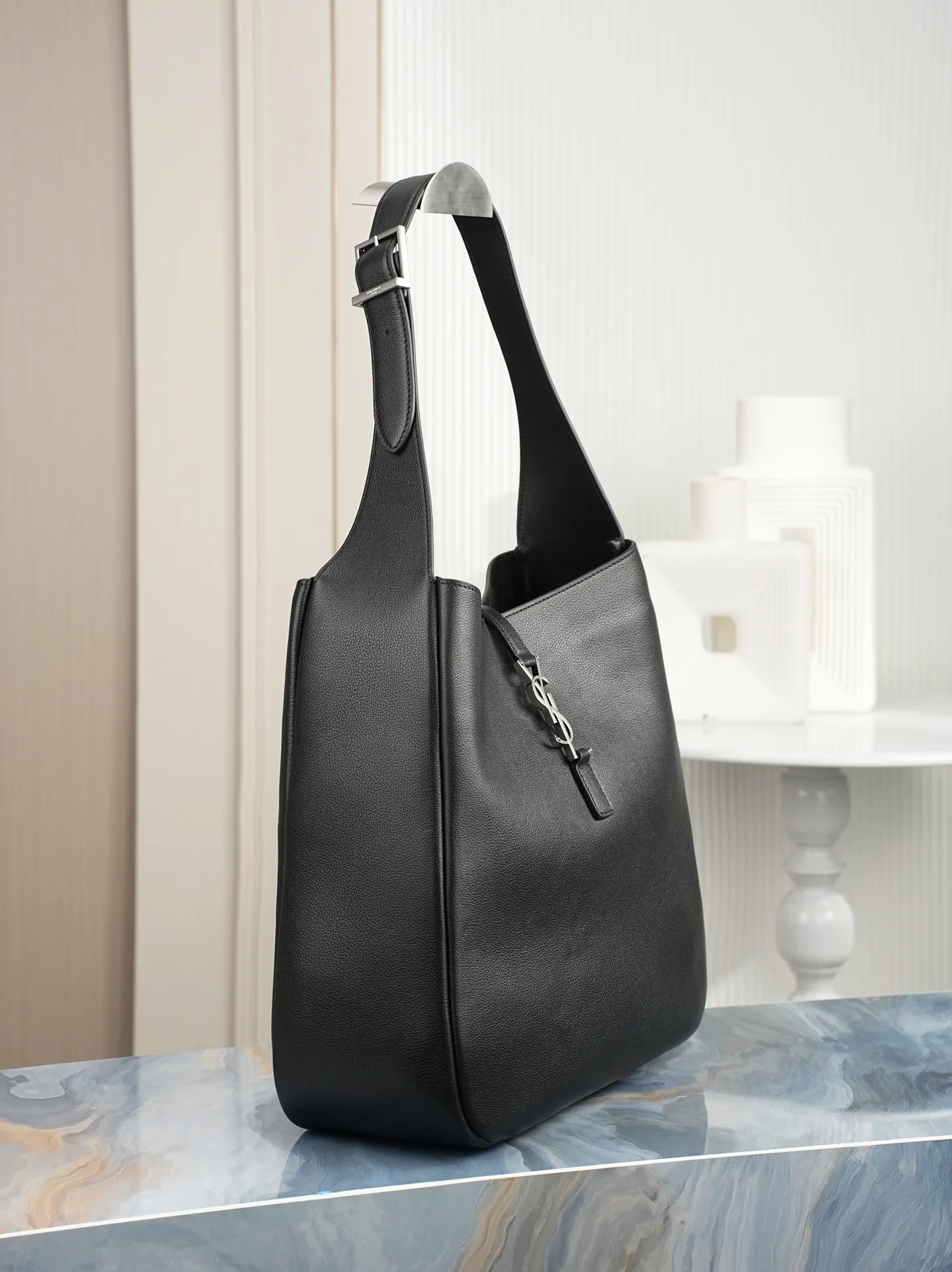 Women's Classic Handbags SAINT LAURENT 18004333