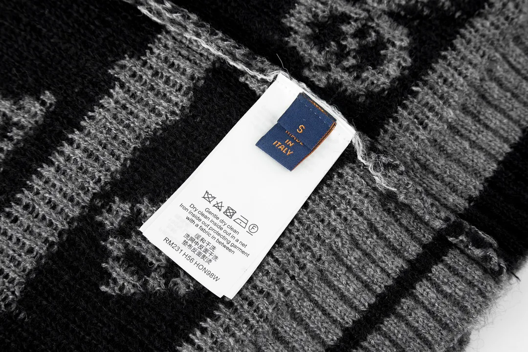Women's Jumpers And Sweaters LOUIS VUITTON 18184106