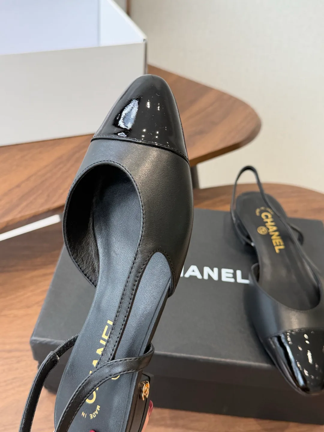 Women's Open-Toe Sandals CHANEL 17364683