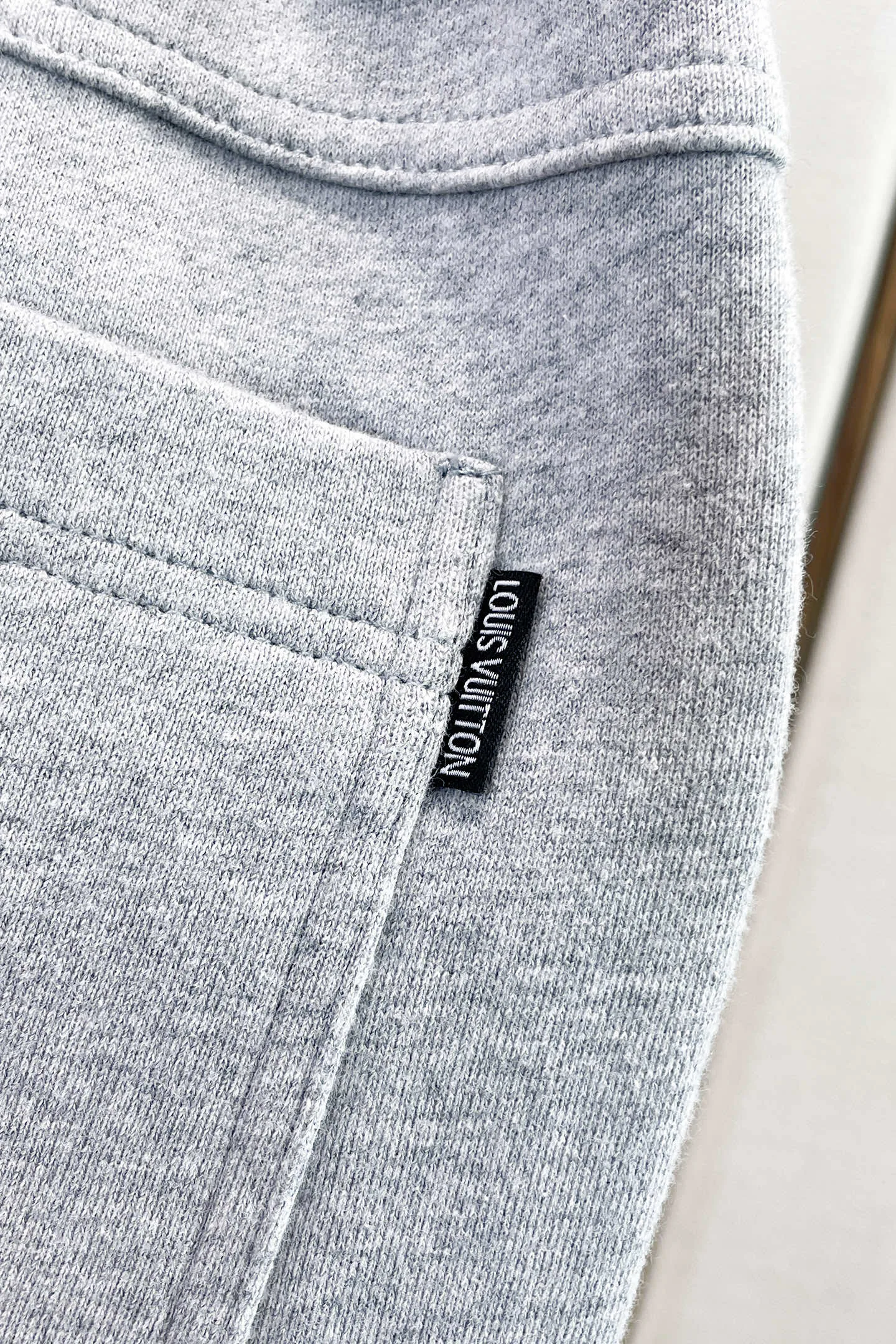 Men's Trousers LOUIS VUITTON 18345687