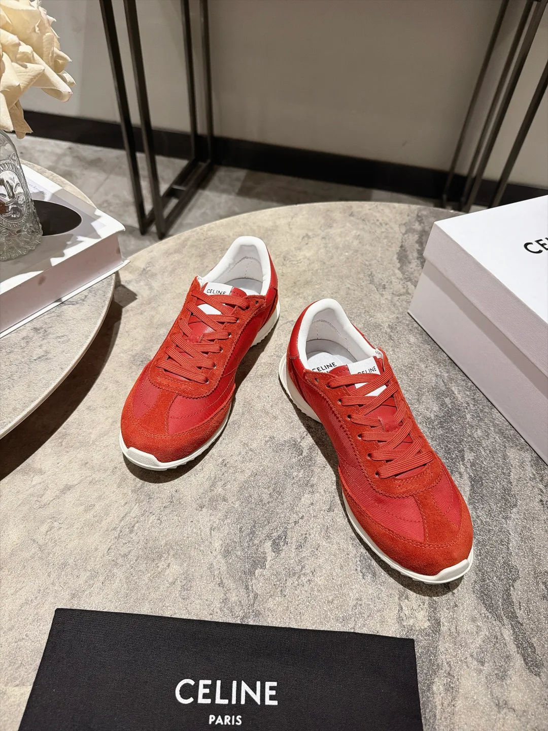 Women's Sneakers CELINE 18104791